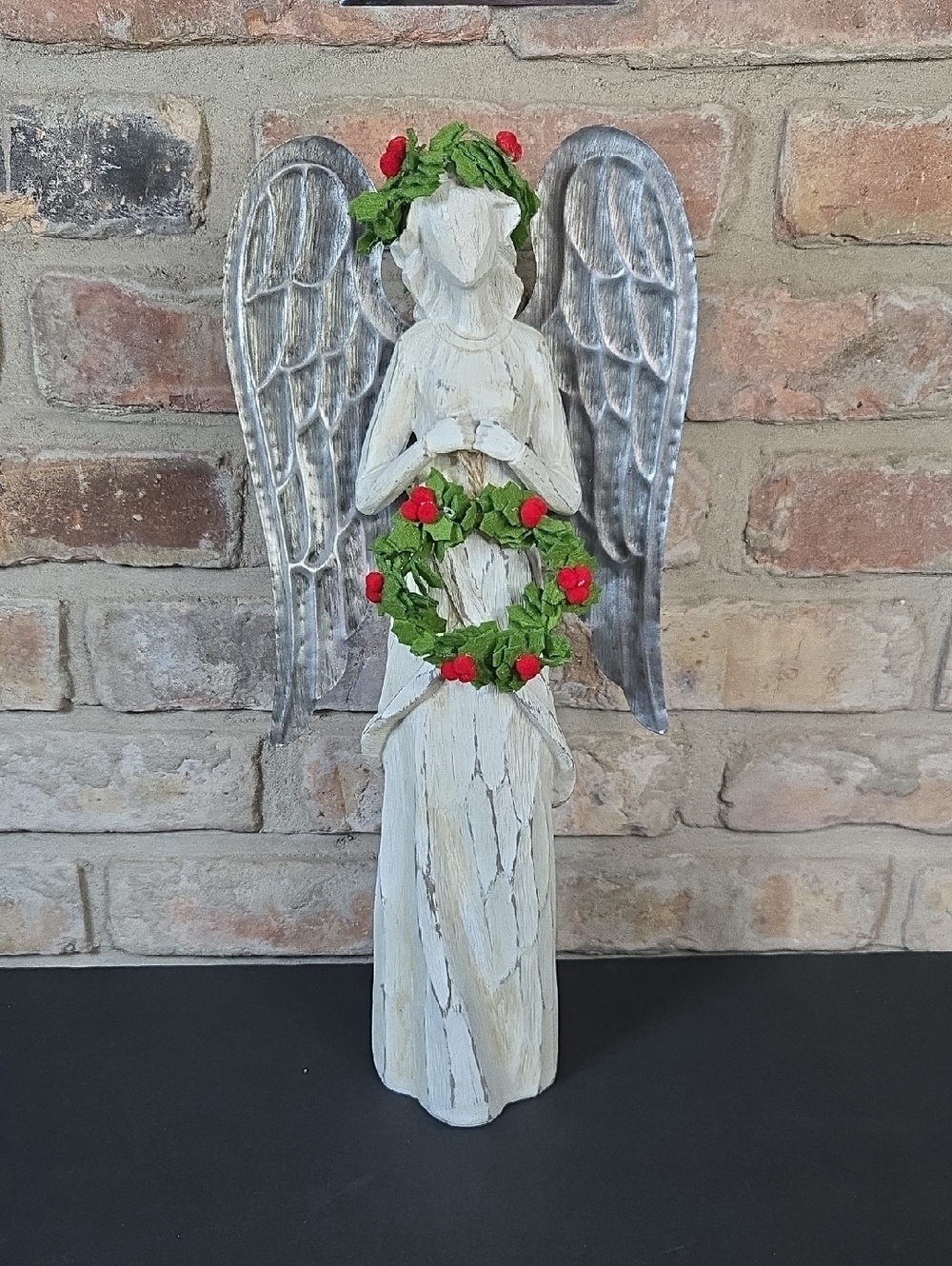 Allen & Roth 16" White Resin Angel with Wreath Christmas and Metal Wings